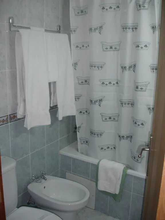 فندق Pensao Residencial Roma Lisboa 2*,  البرتغال